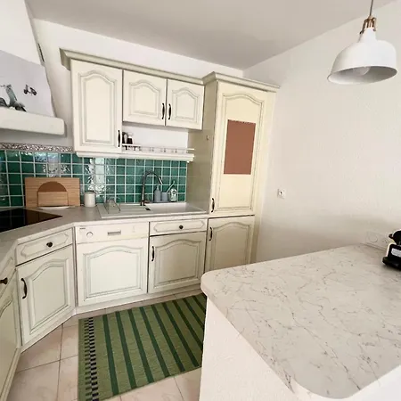 Juan Les Pins - Town Center - 4 People Apartment *